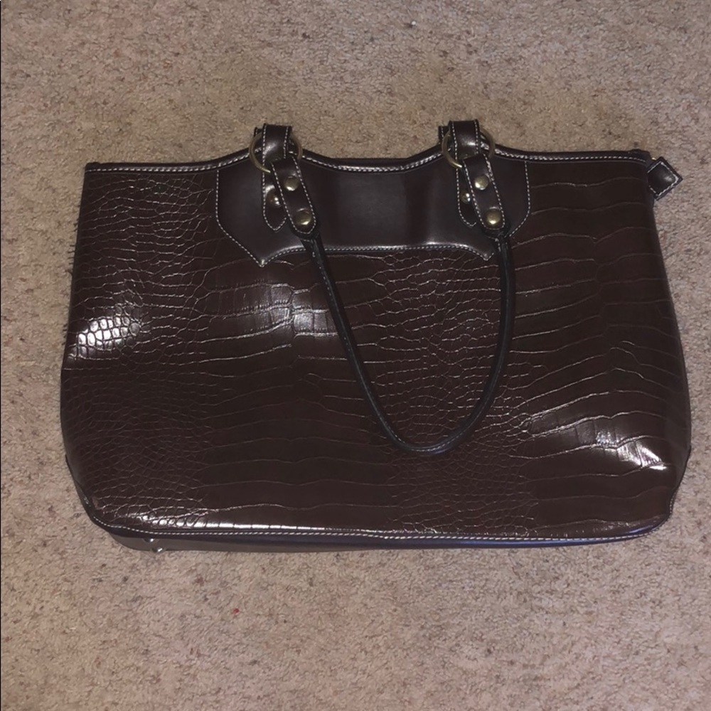 Leather purse.